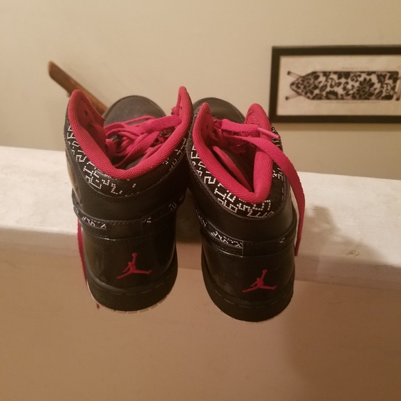 Jordans - Picture 2 of 3